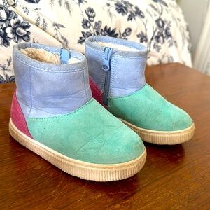 Cat and Jack tri-color winter boots